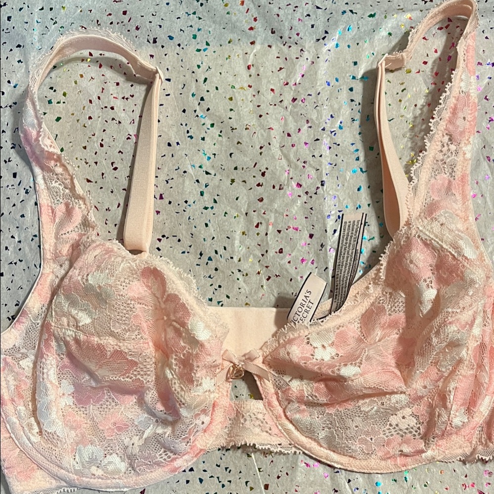 Victoria's Secret Blush Lace Bra